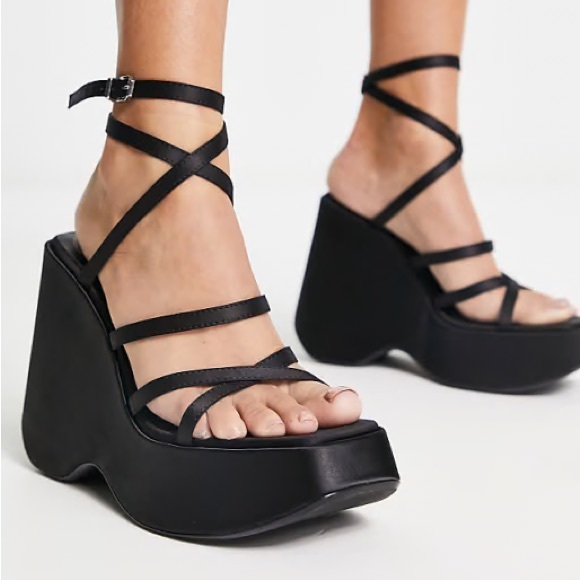 Bershka Shoes - Bershka strap up detail chunky satin sandal in black